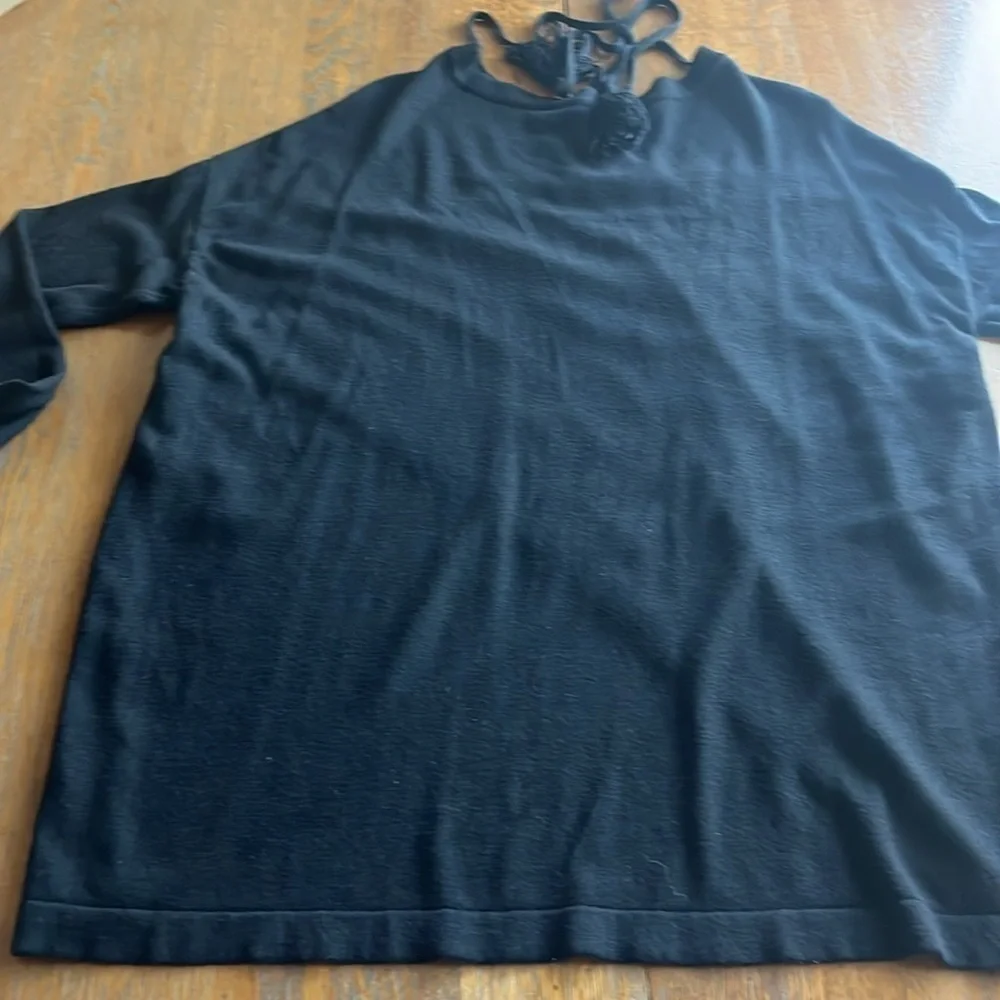 White House Black Market Layered Front Sweater Black Size Small Wool/Cashmere